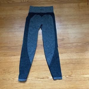 Yoga pants pink victoria secret